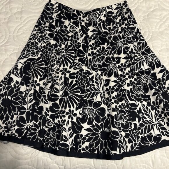 Ann Taylor Dresses & Skirts - Ann Taylor black floral silk skirt